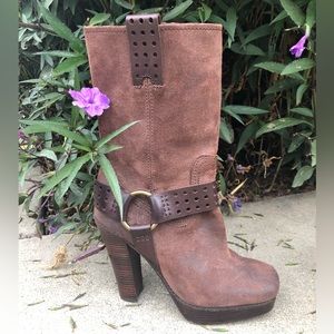 Size 9 Brown Leather Frye Harmony Boots. 5 inch Heel.